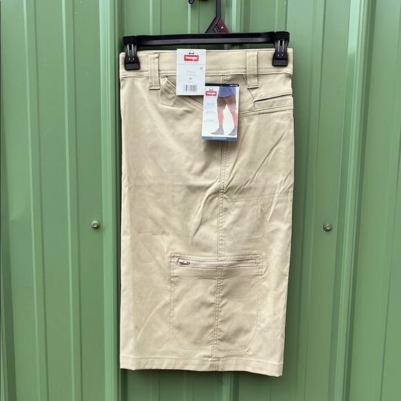 Men's Outdoor Performance Zip Cargo Short with UPF 50+ Size 46 - Picture 1 of 12